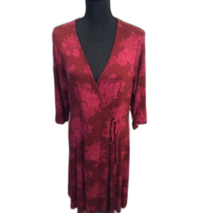 Torrid Faux Wrap Dress 3/4 Sleeve Burgandy Floral Print Plus 1 Size 1X